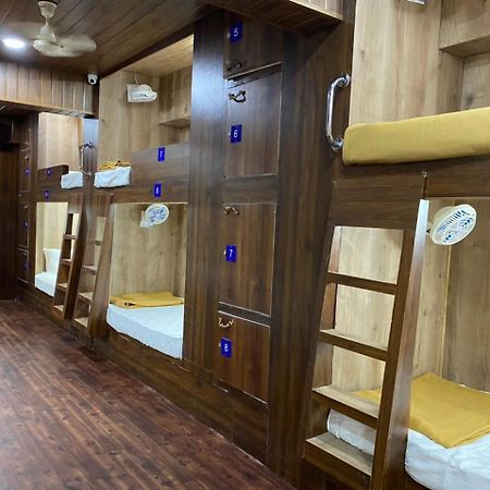 City Stay Deluxe Ac Dormitory Маргао Экстерьер фото